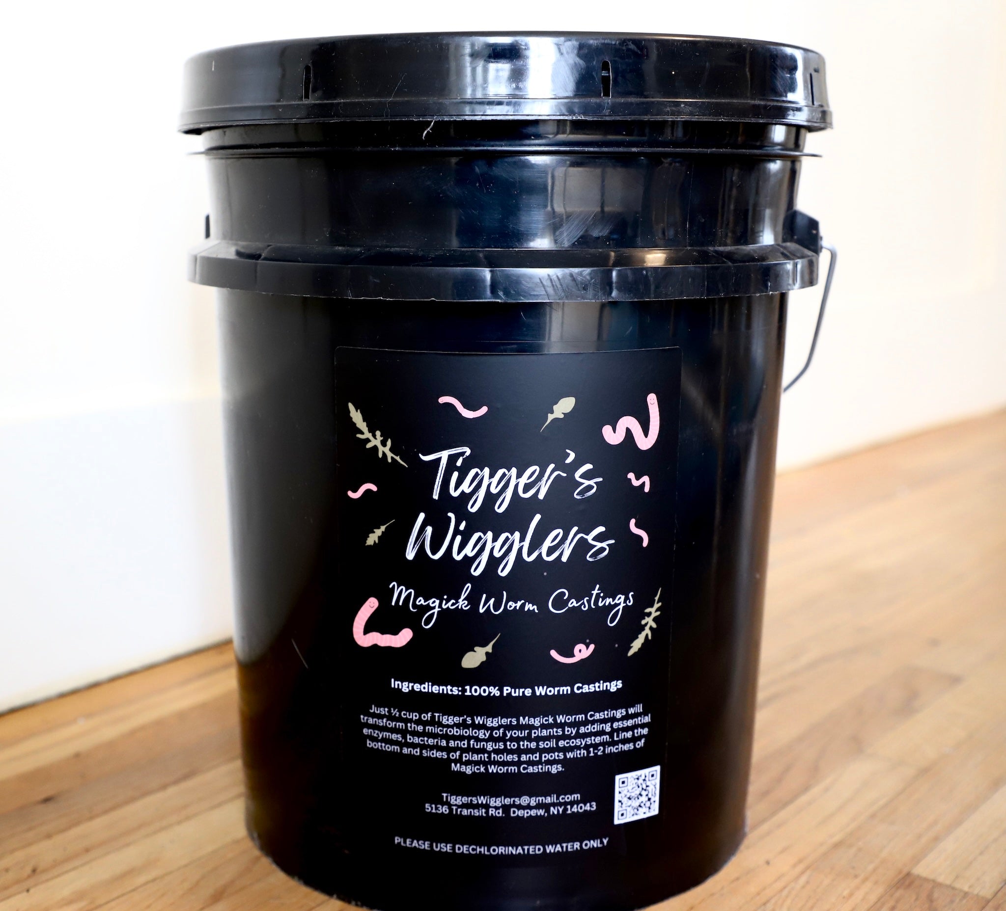 Tigger's Wigglers Black Magick Worm Castings - 30 lbs. bucket (5-gallons)